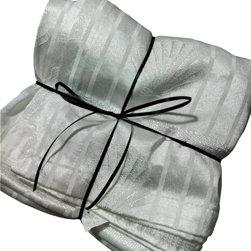 LAMONT! WHITE ON WHITE SCALLOP SHELL THEMED SILKY FINISH SHOWER CURTAIN!